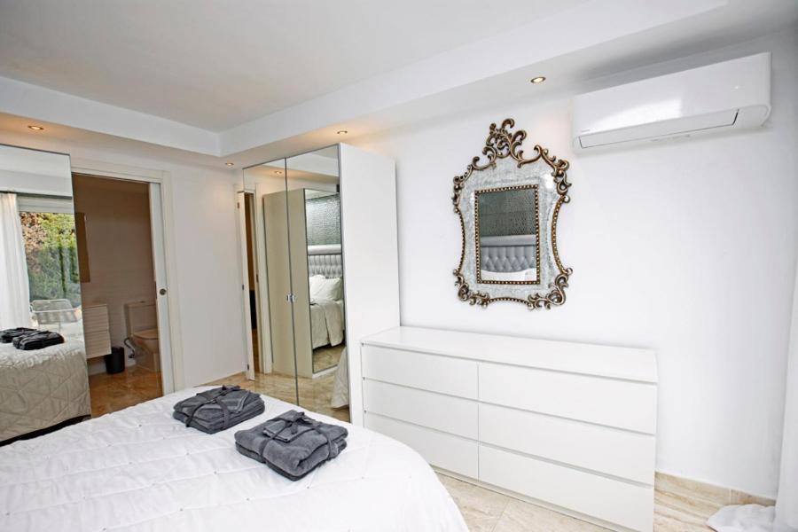 R02 Luxury Apartment In Villa With Pool And Garden Marbella Exteriér fotografie